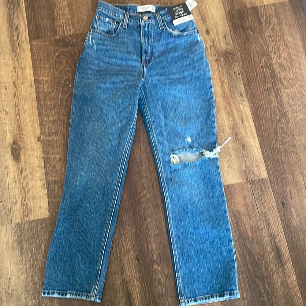 NWT Abercrombie & Fitch Ultra High Rise extra short length denim